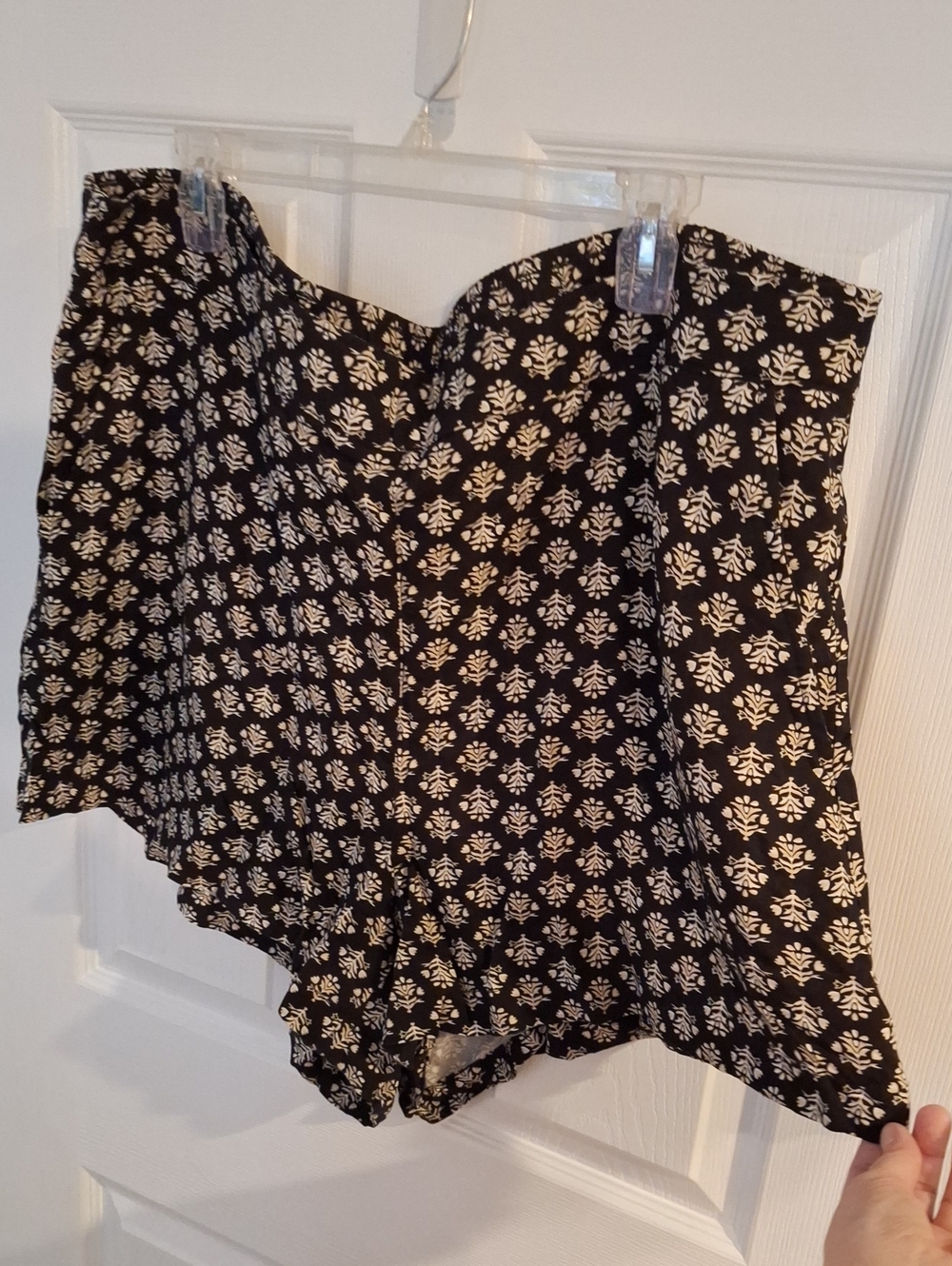 Old Navy Black Viscose Shorts with Cream Floral Print